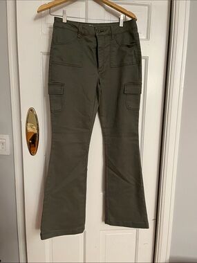 No boundaries Women's Olive Green Cargo Flare Jeans